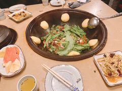 -万里闯关东铁锅炖菜馆(高新旗舰店)