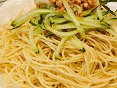 -松哥油焖大虾.小龙虾.黑鸭煲(海岸城店)
