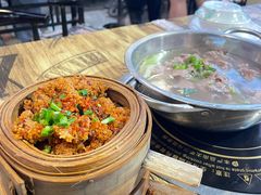 -冯烫烫跷脚牛肉·川菜小馆(武胜西街店)