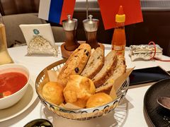 -马克西姆俄罗斯餐厅(通亚街店)