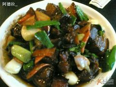 -嘉丰湘菜馆(芳群园店)