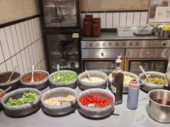 -黔有有贵州酸汤夺夺粉火锅(五味十字店)