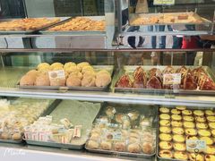 -鲍师傅糕点(西站店)