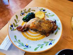 黑胡椒风味烤鸡腿-萨莉亚意式餐厅(南京环亚凯瑟琳广场店)