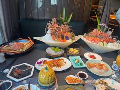 -雍容荟活波龙自助餐(IFS黑金店)