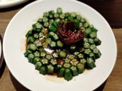 黑椒牛肉拼秋葵-将相和·海鲜蒸饺大连菜