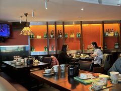 -大头虾越式风味餐厅(光明广场店)