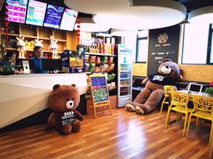 -新华里咖啡书吧(新华书店小寨店)