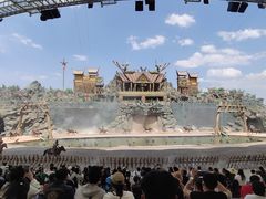 -七彩云南欢乐世界