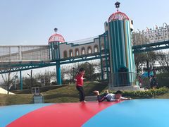 -季高兔窝窝亲子园(上海薰衣草公园店)