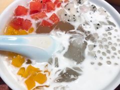 椰汁冰粉-怪噜范·老贵阳街头名小吃(汇金星力城店)