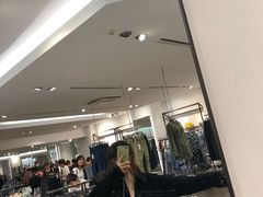 -百盛(莘庄店)