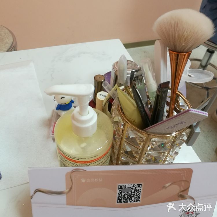 3.3元的美甲，可选款包卸甲