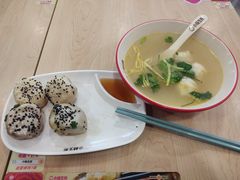 -小杨生煎(成山巴黎春天店)