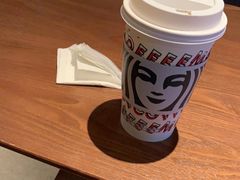 -星巴克(杭州湖滨银泰E区店)