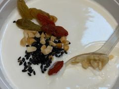 自制老酸奶-贯贯吉·清真餐厅(浙江中路店)