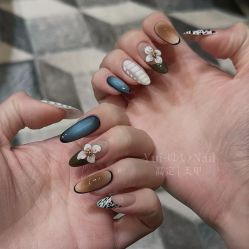 -Mo·Mo Nail 美甲美睫