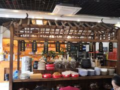 大堂-黄桷树曹家私房菜(江与城店)