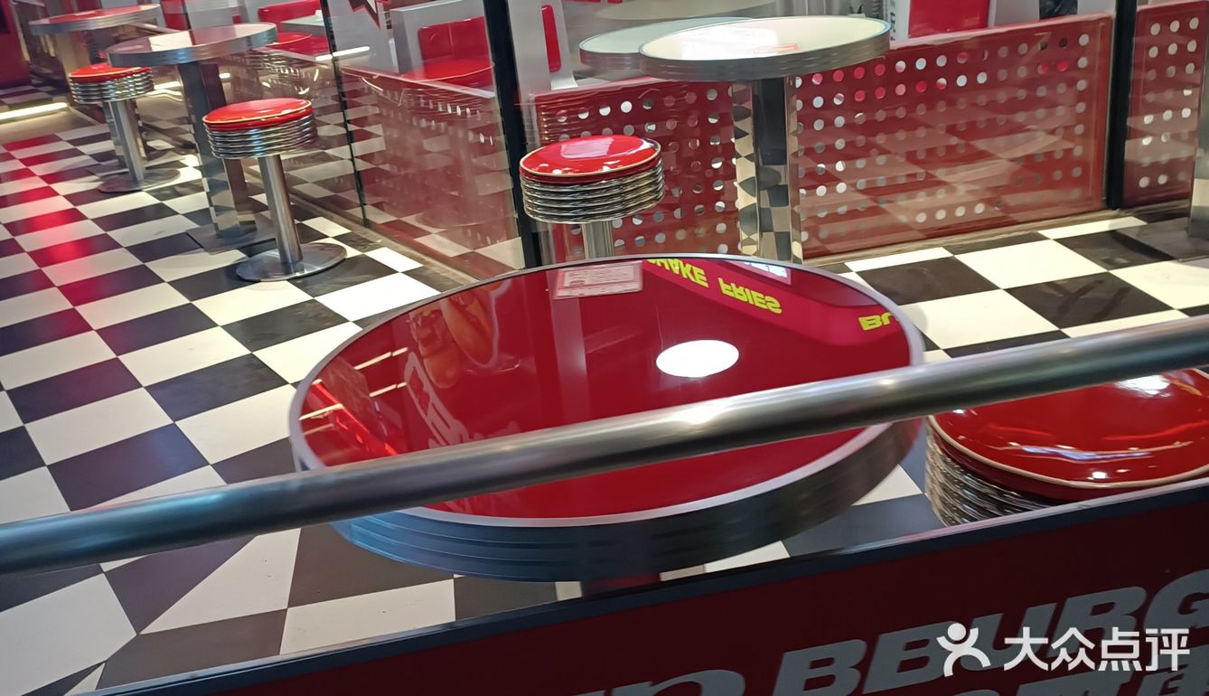 汉堡包还是好吃