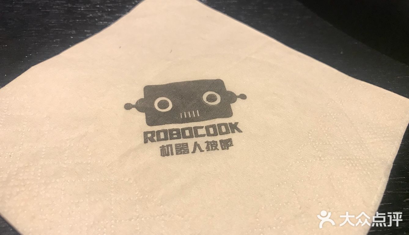 被小伙伴种草的这家店，蛮有工业风的一家店，六楼远远的