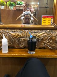 -红人馆造型世爵国际