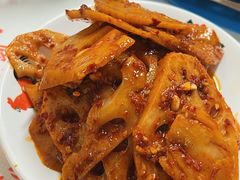 -堂瓦里·33年传统赣菜(第一街区店)