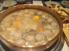 -牛村来人潮汕牛肉火锅(西单店)
