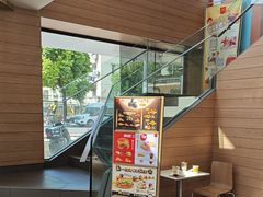 -麦当劳(乳山路店)