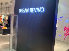 -URBAN REVIVO(欢乐海岸购物中心店)
