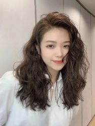 -丝语萱形象