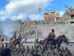 -七彩云南欢乐世界