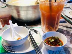-禄婶鸡煲·打边炉
