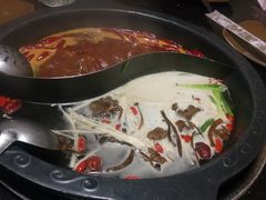 -宽板凳老灶火锅(簋街店)