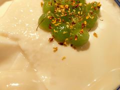 鱼头煲-晓淮山·扬州早茶·淮扬菜(龙阳广场店)