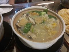 素什锦瓦罐-溢香苑瓦罐(前进路店)