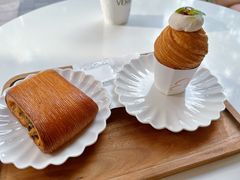 -VERIE BAKEHOUSE