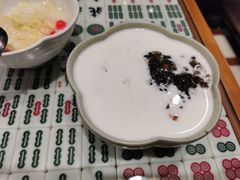 -堂屋糖水店(愚园店)