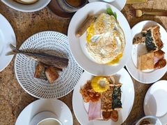 -松山湖凯悦酒店·Café自助餐厅·周末火舞秀表演