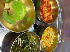 -釜山火炉·海鲜烤肉(紫藤路店)