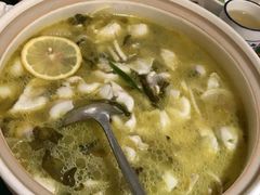 -臻吃客主题餐厅(人民路店)