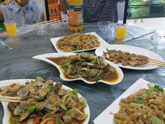 -覃记海鲜美食餐厅