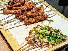 -街角等你.大连海鲜烧烤.经典铁板海鲜串(西安路店)