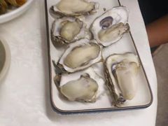 高压锅生蚝-琼大师东方烤乳猪(亚特兰蒂斯店)