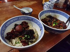 -沪西老弄堂面馆(定西路店)