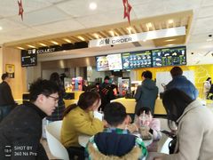 等位区-麦当劳(塔园路店)