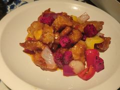 鲜果咕噜肉-绿茶餐厅(光谷世界城步行街店)