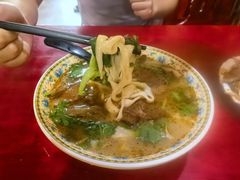 -金杨拉面王小吃面馆·牛三宝面·红烧牛肉粉