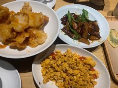 -关东小磨东北菜(上海长风大悦城店)