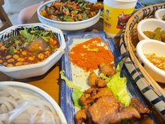 -包整·丝娃娃(一览甲秀楼风景店)