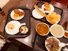 -聚德华天护国寺小吃(甜水园店)
